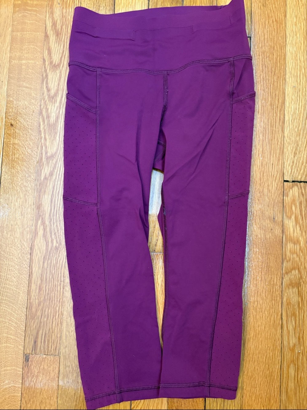 lululemon athletica Align High rise Crop Leggings Purple size 4
